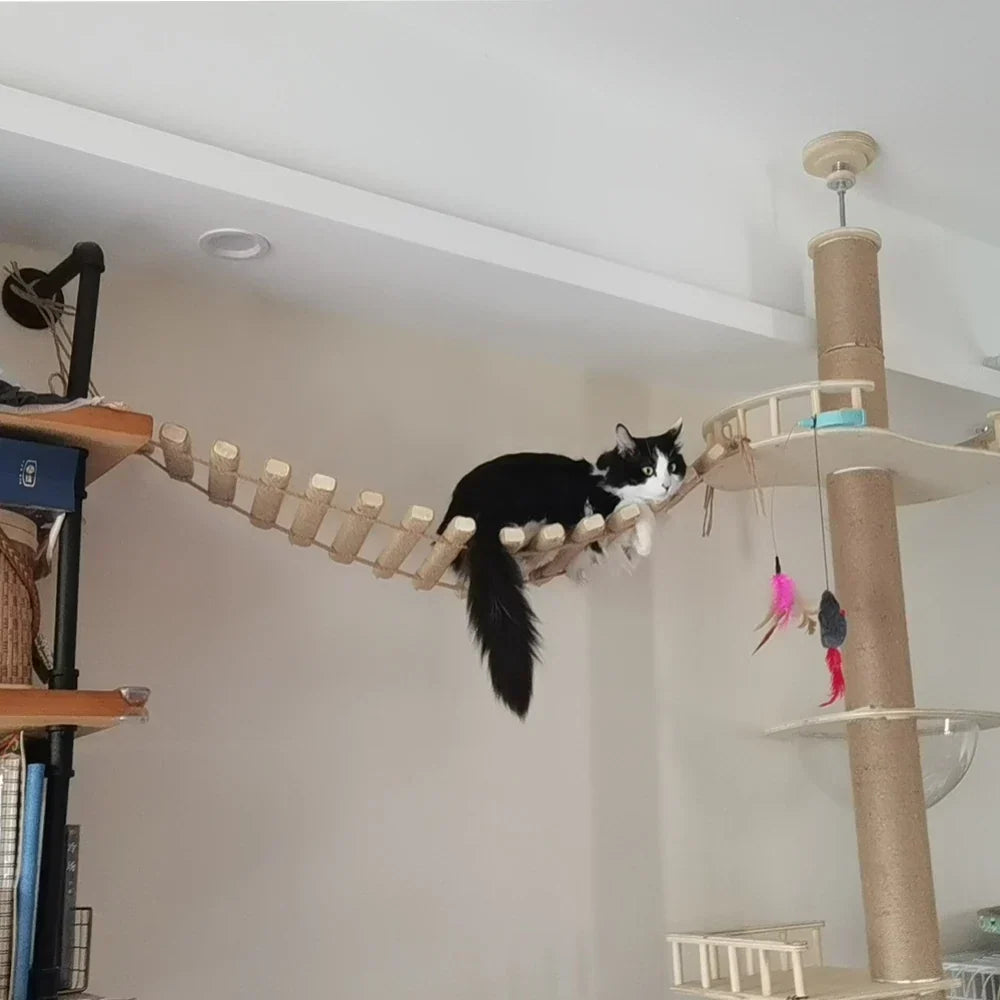 Arbre à Chat Mural ChAventure : Jeu & Détente Verticale